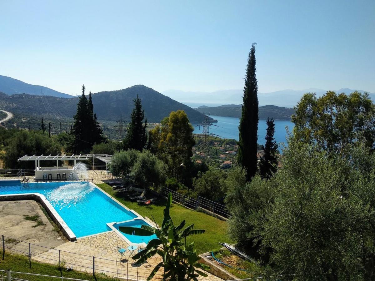 Hotel Theasis Paralia Sergoulas Exterior photo